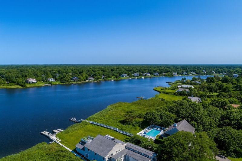 Best Bathroom Remodeling pros in Melville, NY